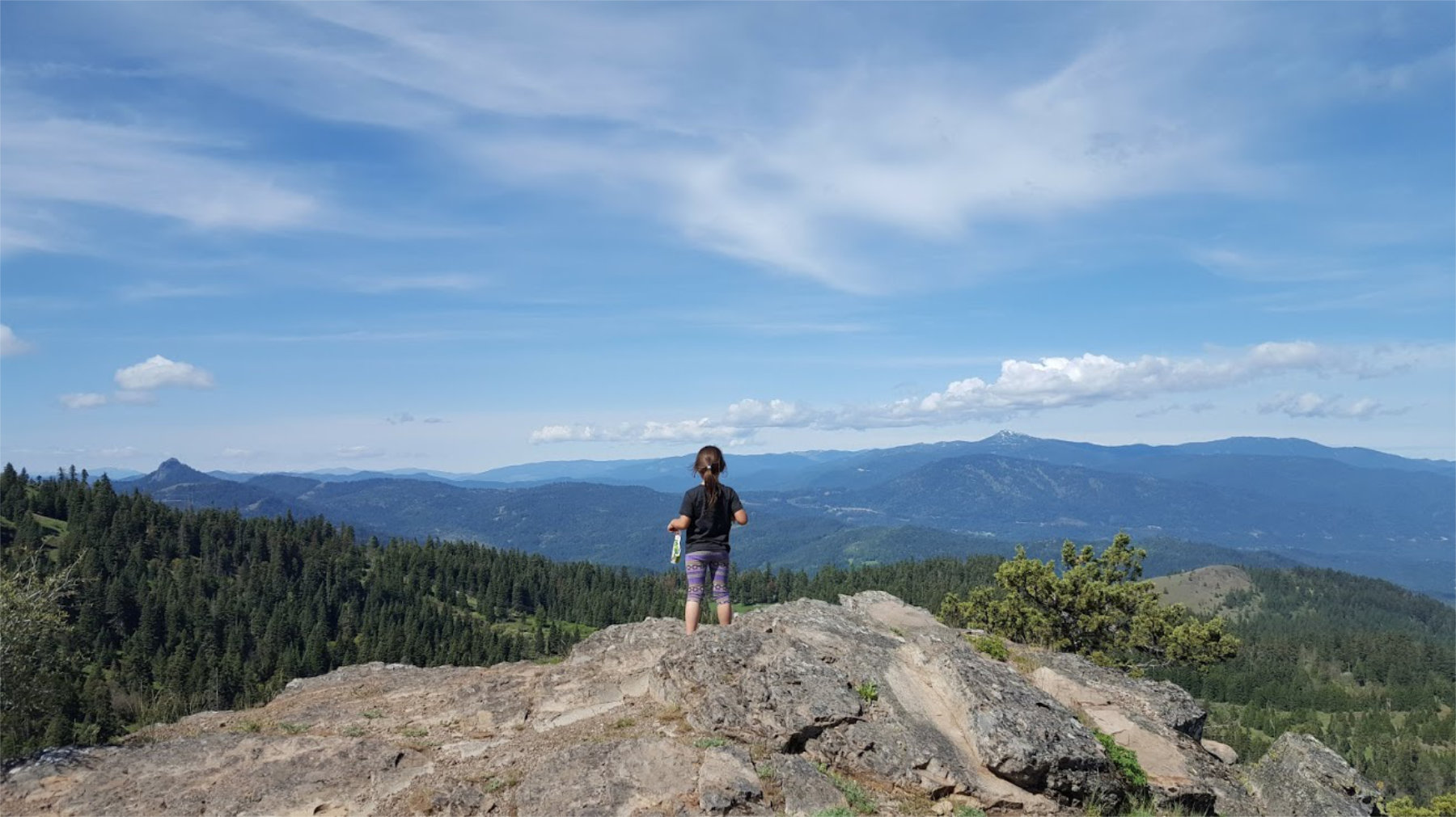 Ten Essentials for Hiking in Oregon - Travel Oregon